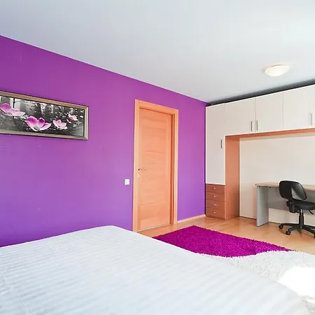 Apartment Vip 24/7 *
