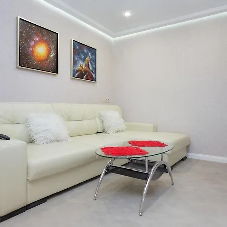 Apartment Vip 24/7 *